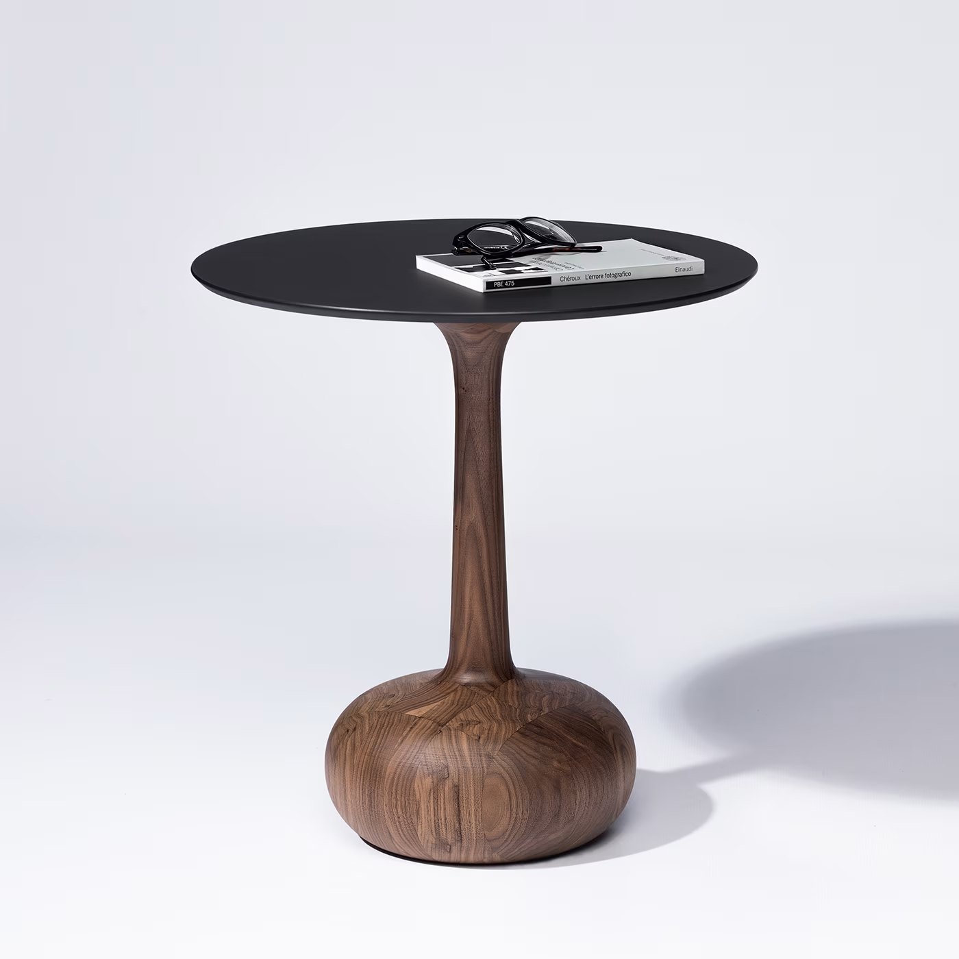 Ginevra wooden side table