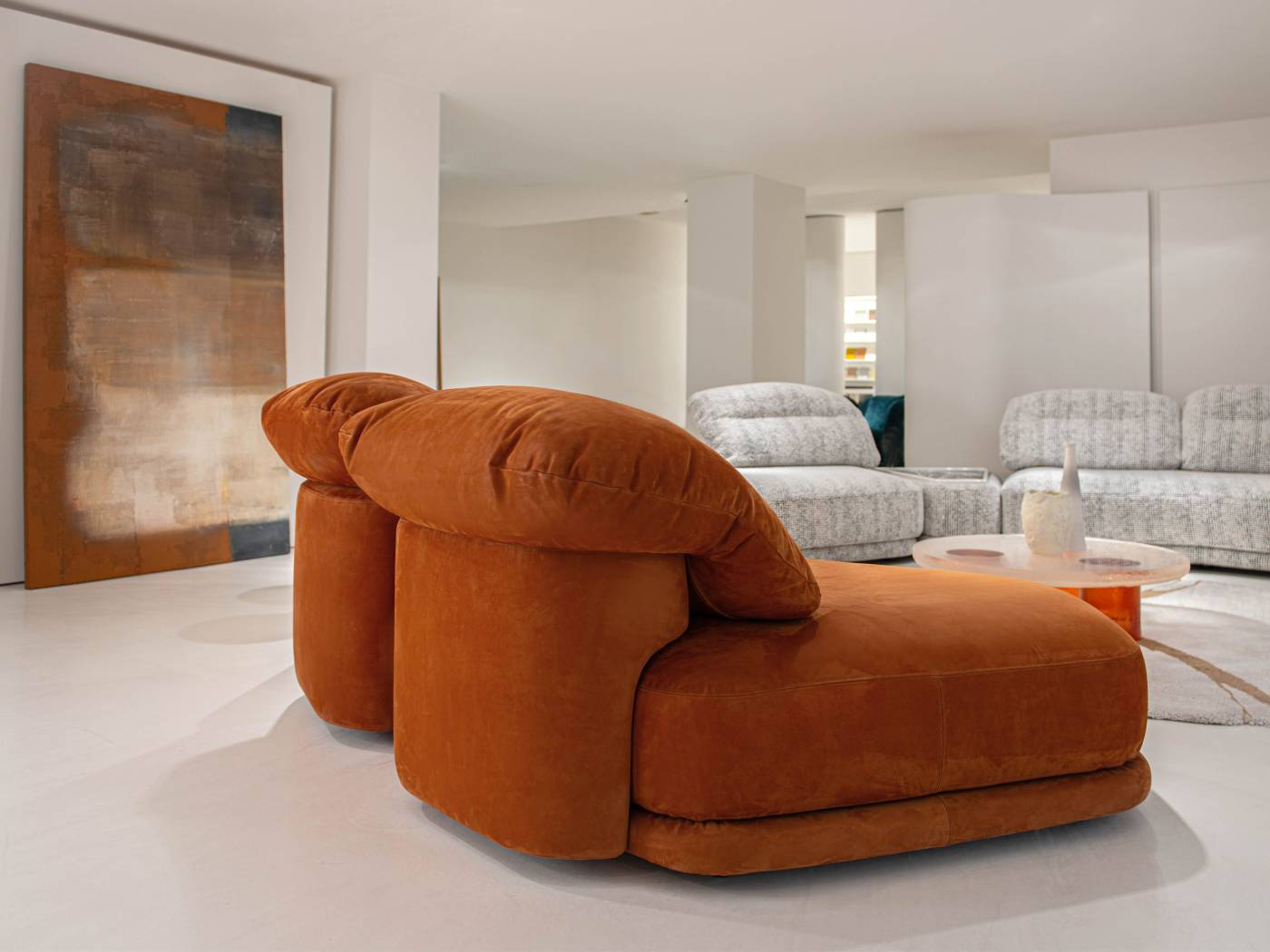 Velin Sofa