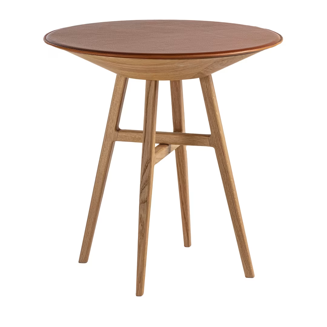 Joker round brown round table