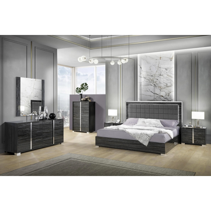 Alice Bed in Gloss Grey