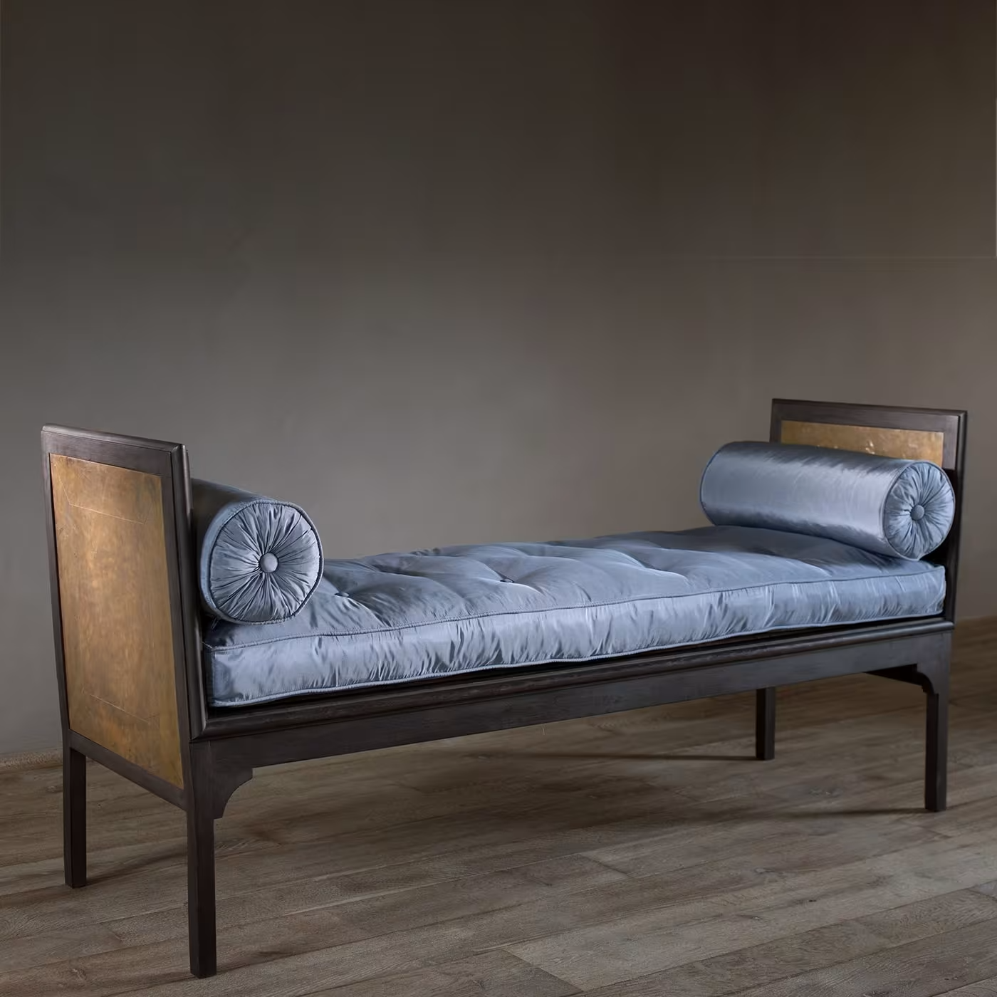 The etruscan window seat