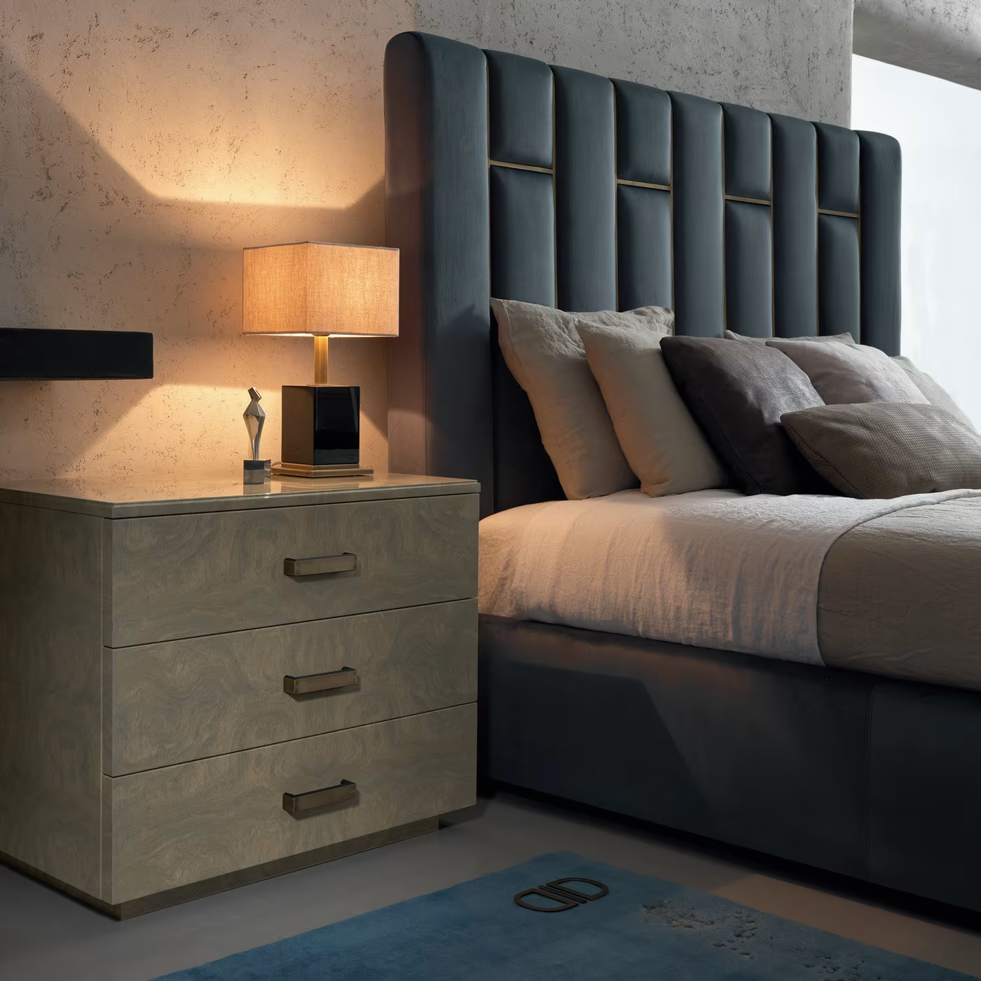 Loft 3-drawer nightstand