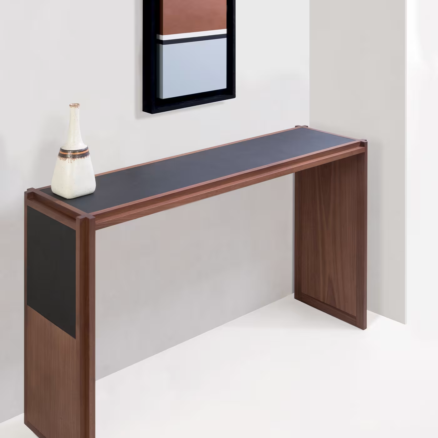 Structura console