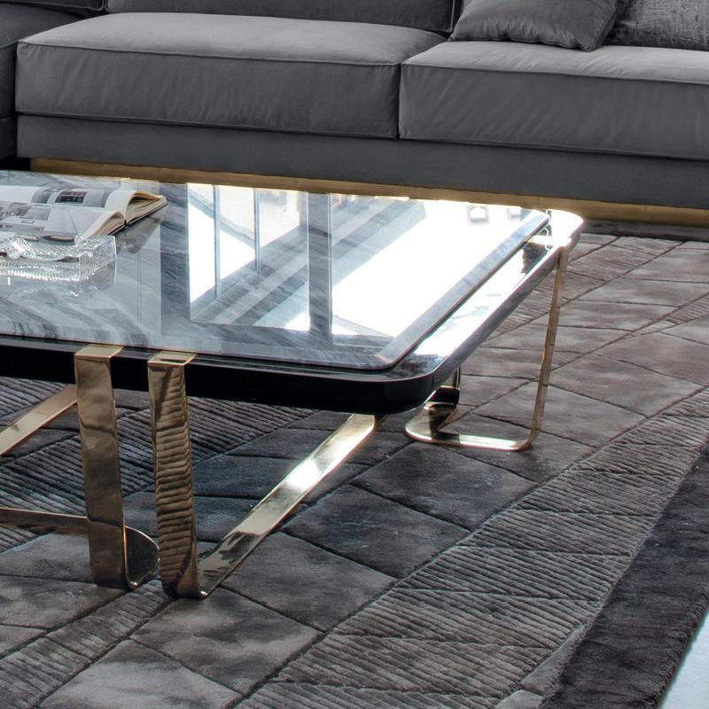 Square Luxury Table