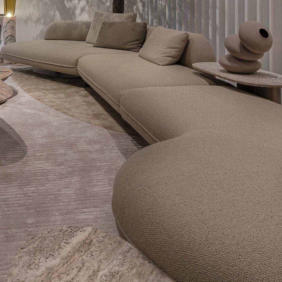 Corner sofa with distinctive design