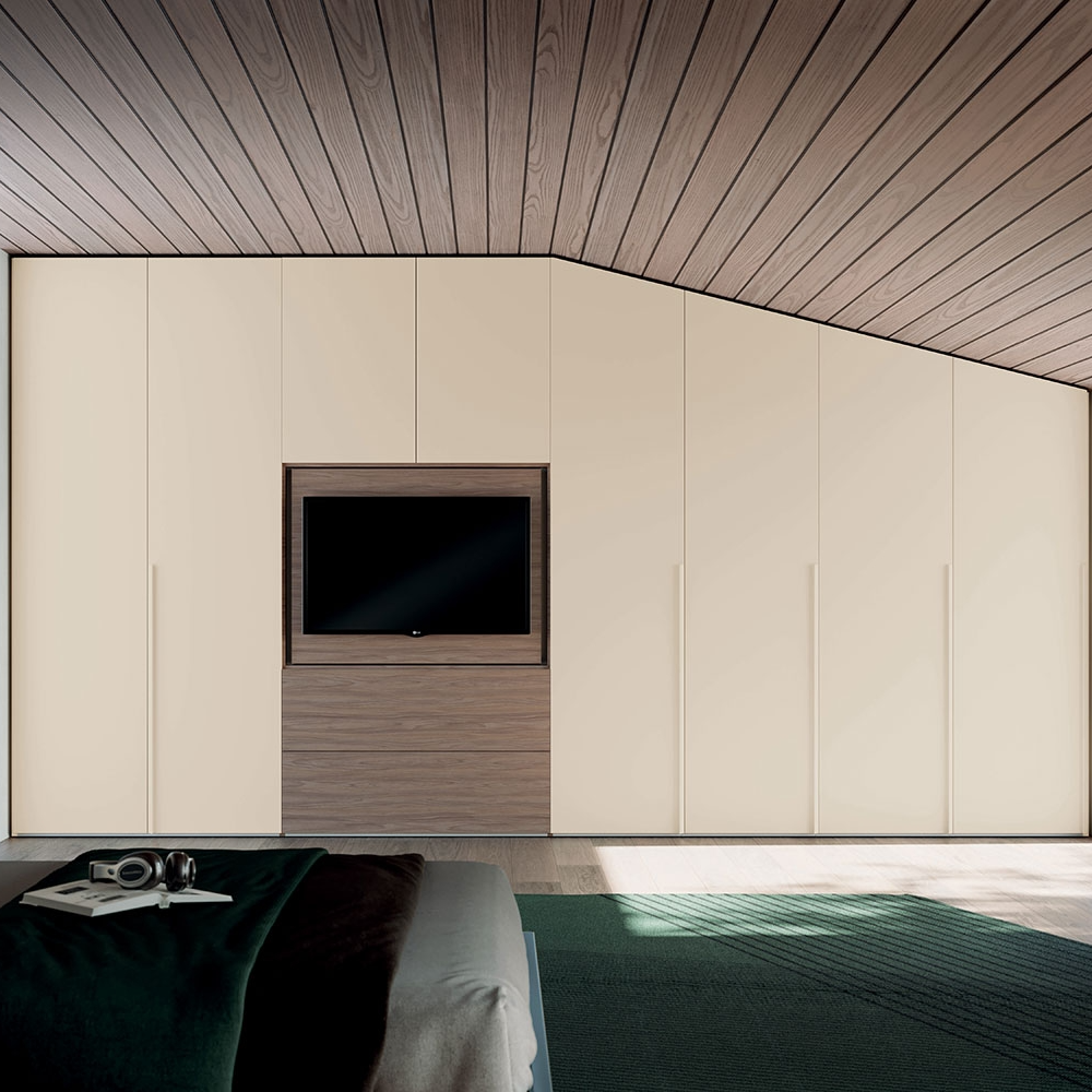 Custom-made wardrobe for the attic