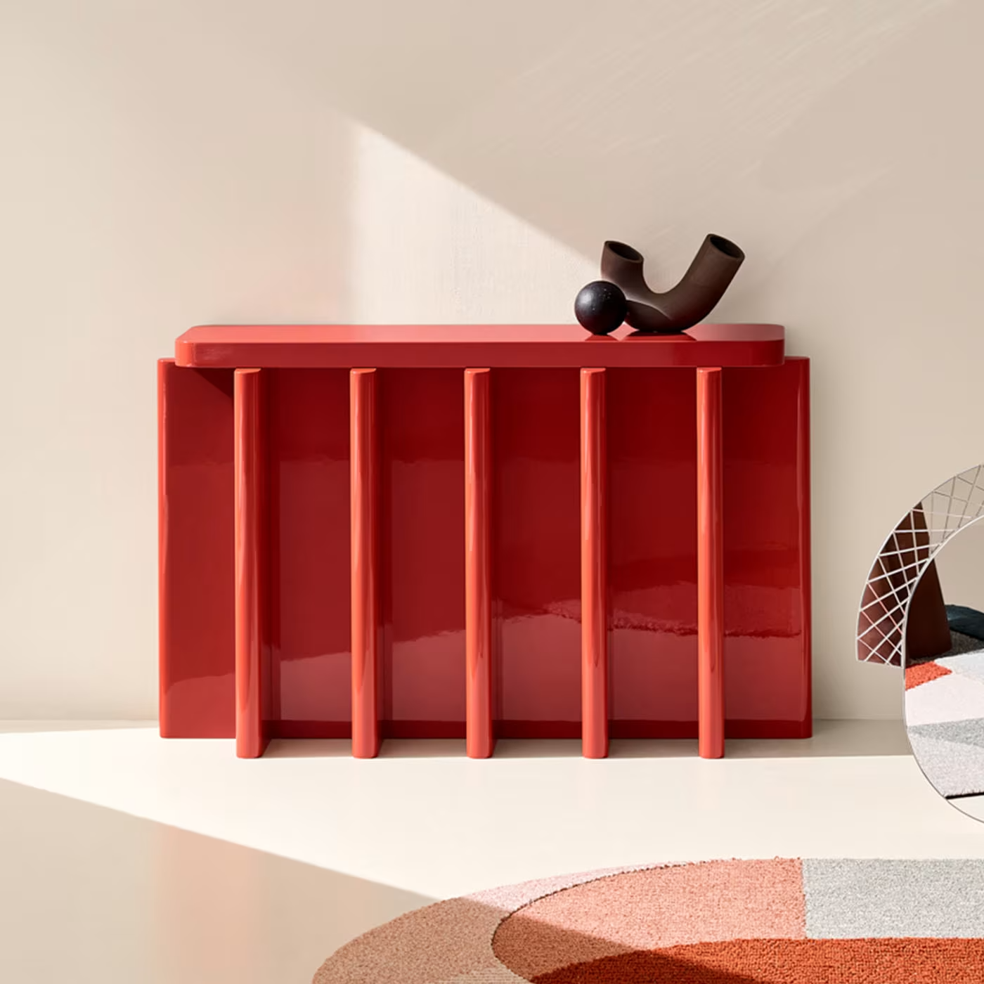 Spina dusty red console