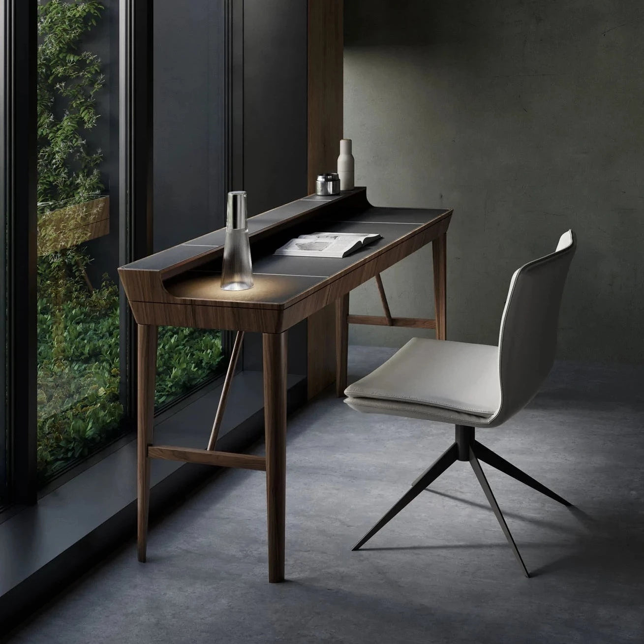 High-End Workstation Desk