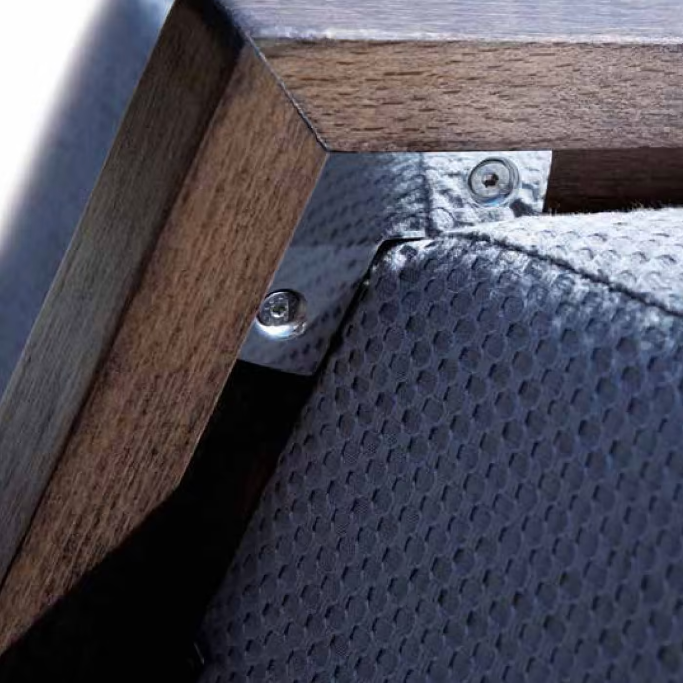 Quartz ecological armchair