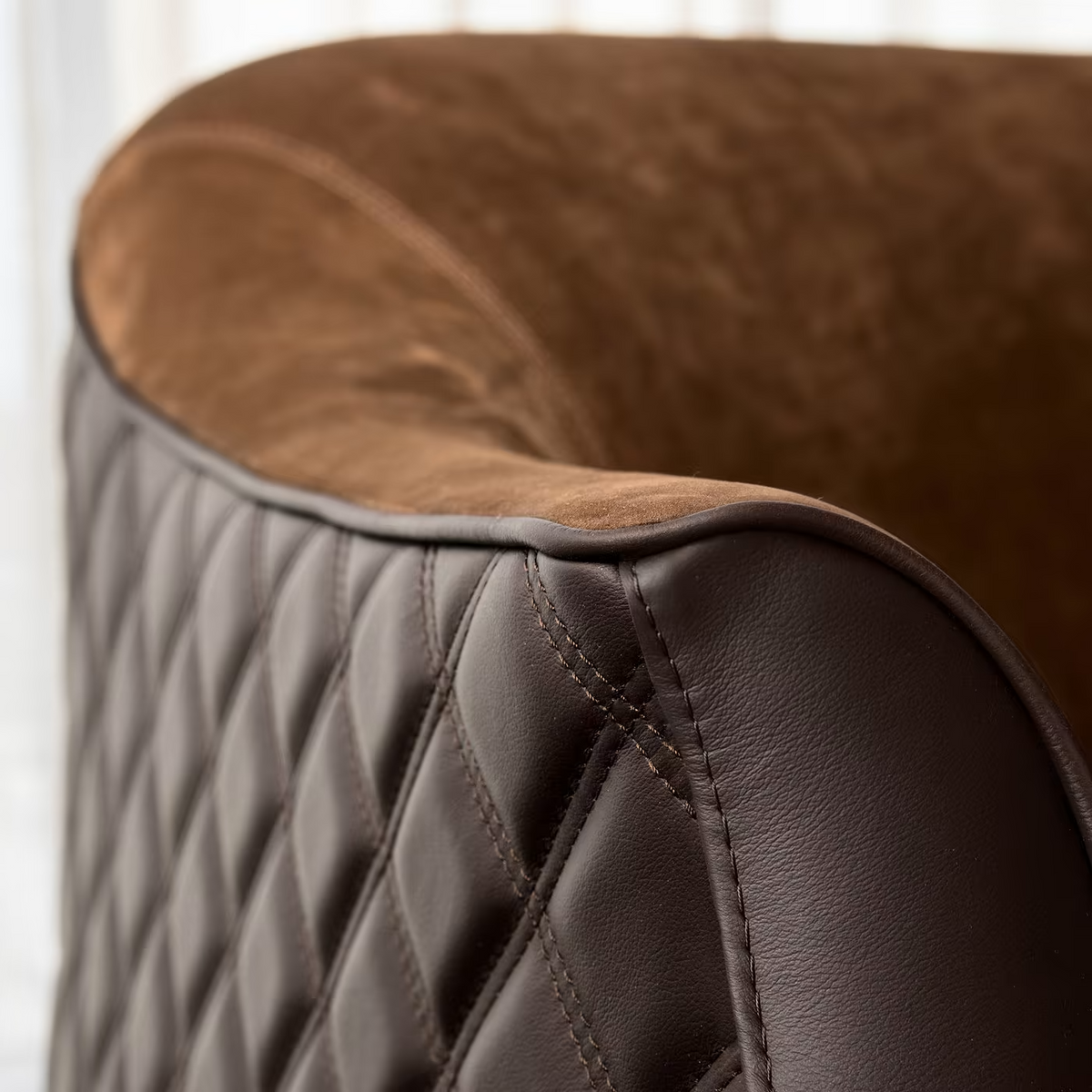 Olimpia armchair