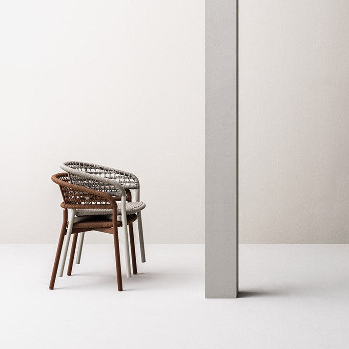Plinto Horizon Dining Armchair