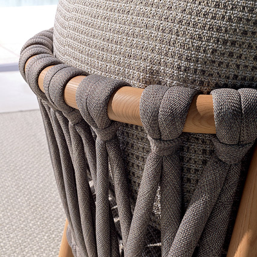 Diamond-Weave Outdoor Armchair