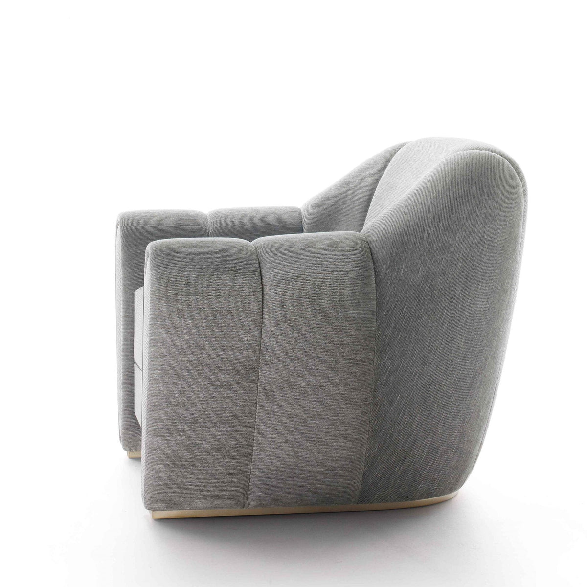 Serena Enveloping Lounge Chair