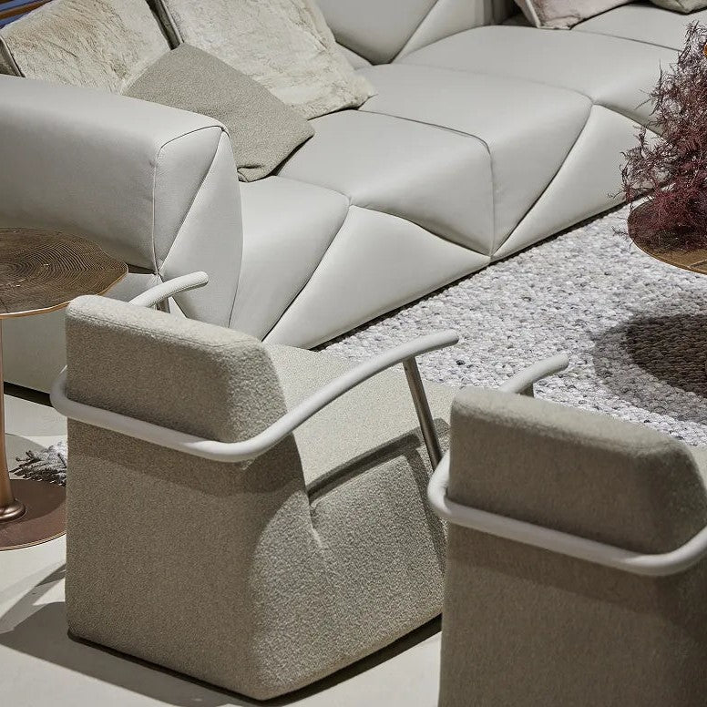 Linear Essence Armchair