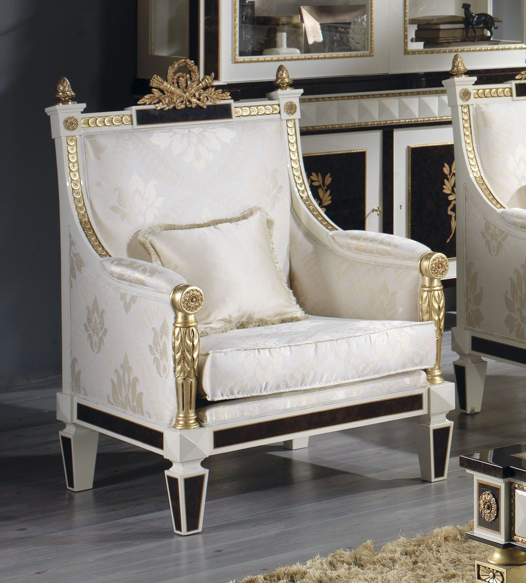 Regency Heritage Accent Chair