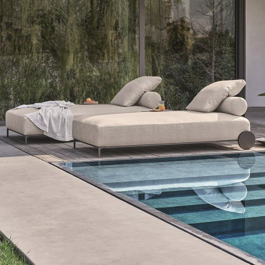 Sanders Air Chaise lounge