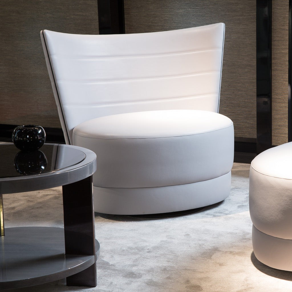 Onyx Oval Silhouette Lounge Chair