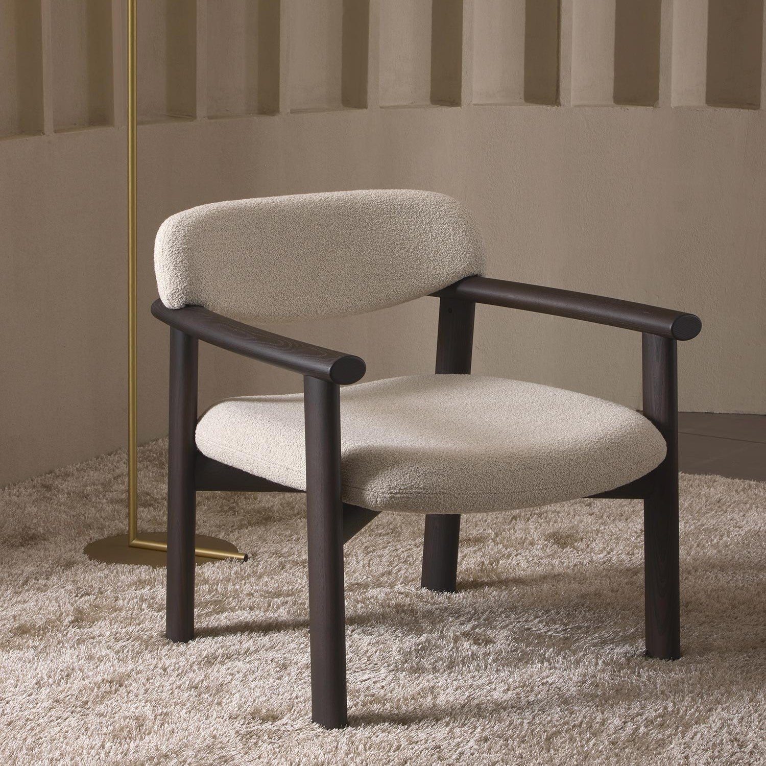 Vanguard Enveloping Armchair
