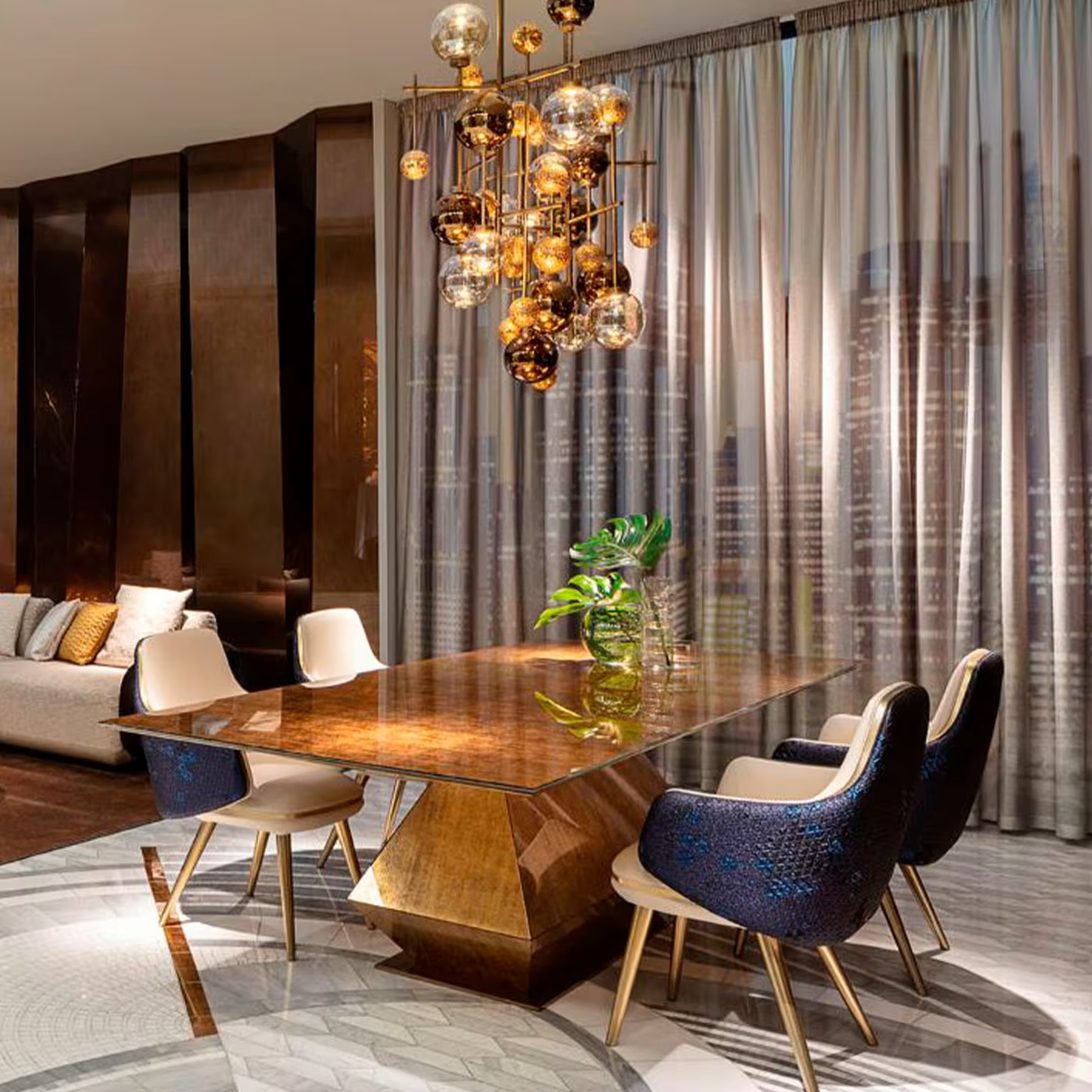 Diamante table