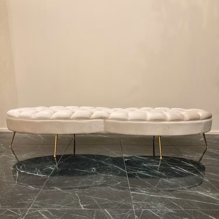 Beige tufted bench