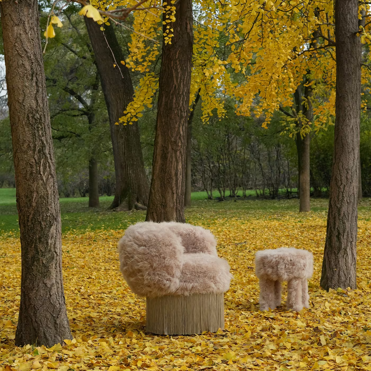 Cachemire fur pirouette swivel armchair