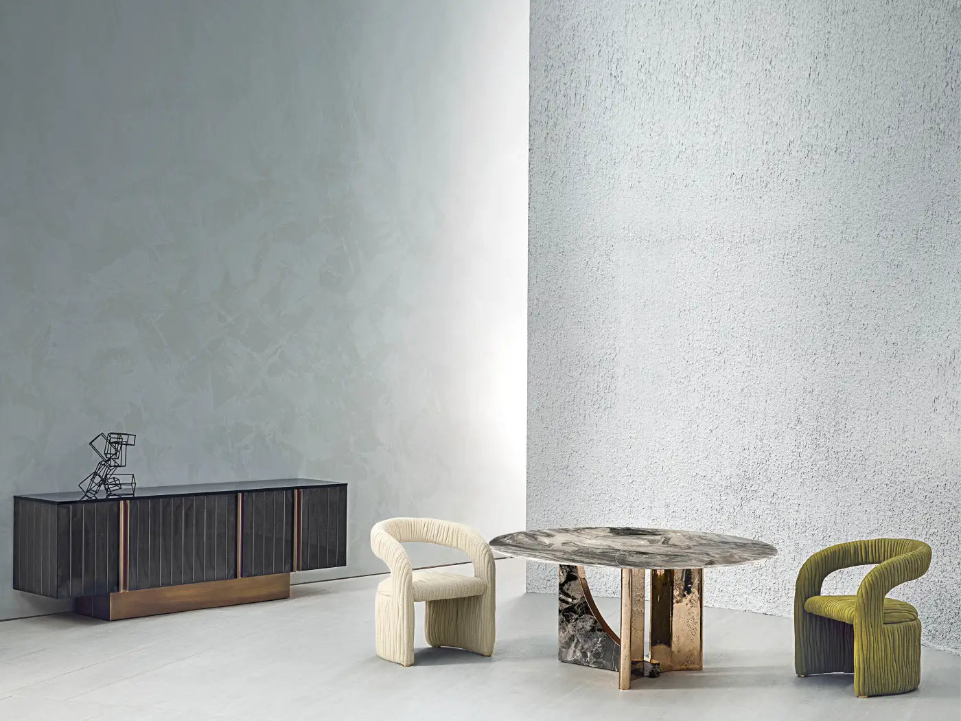 Aura Chair