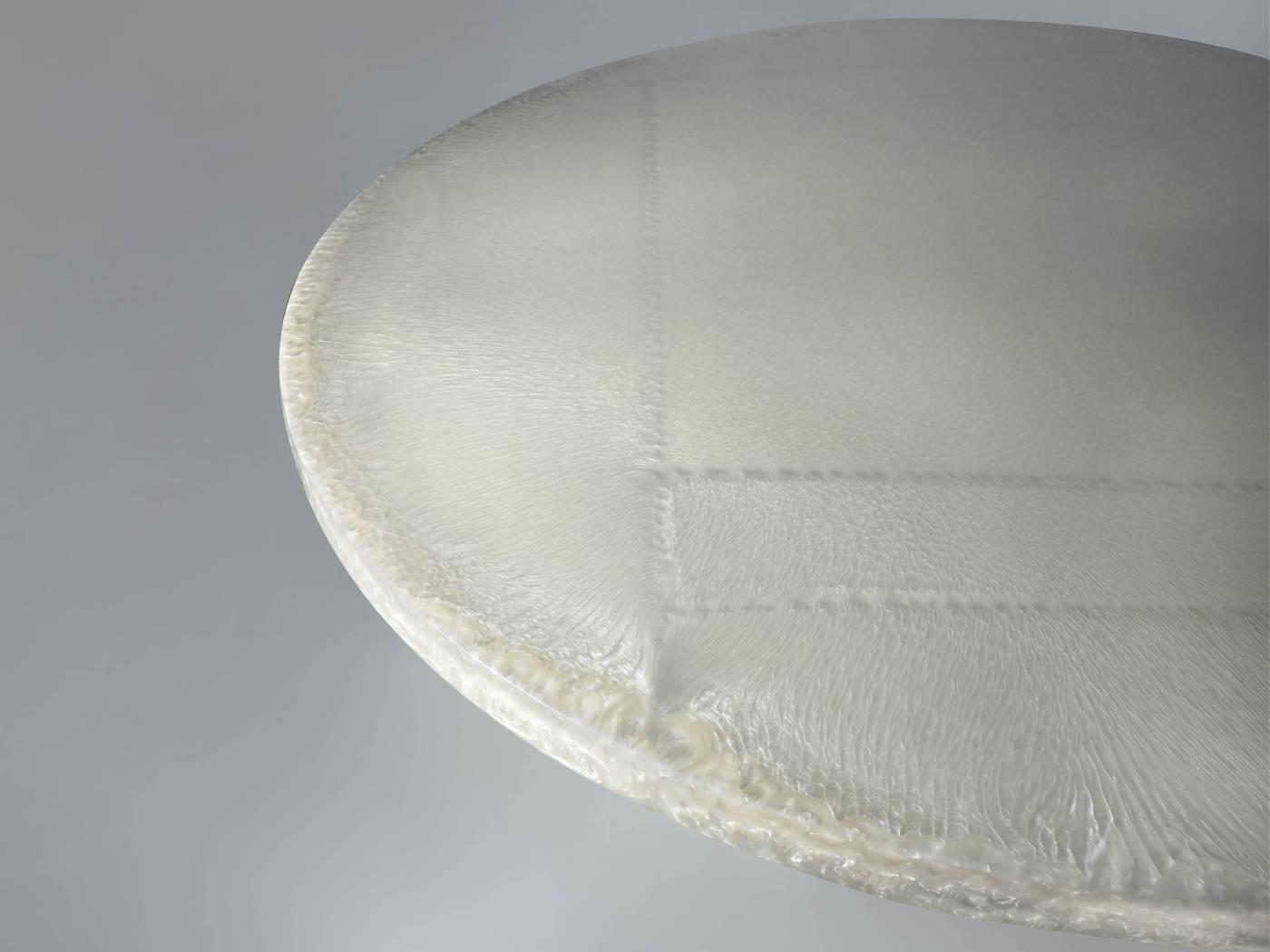 Luxury Round Metal Base Table