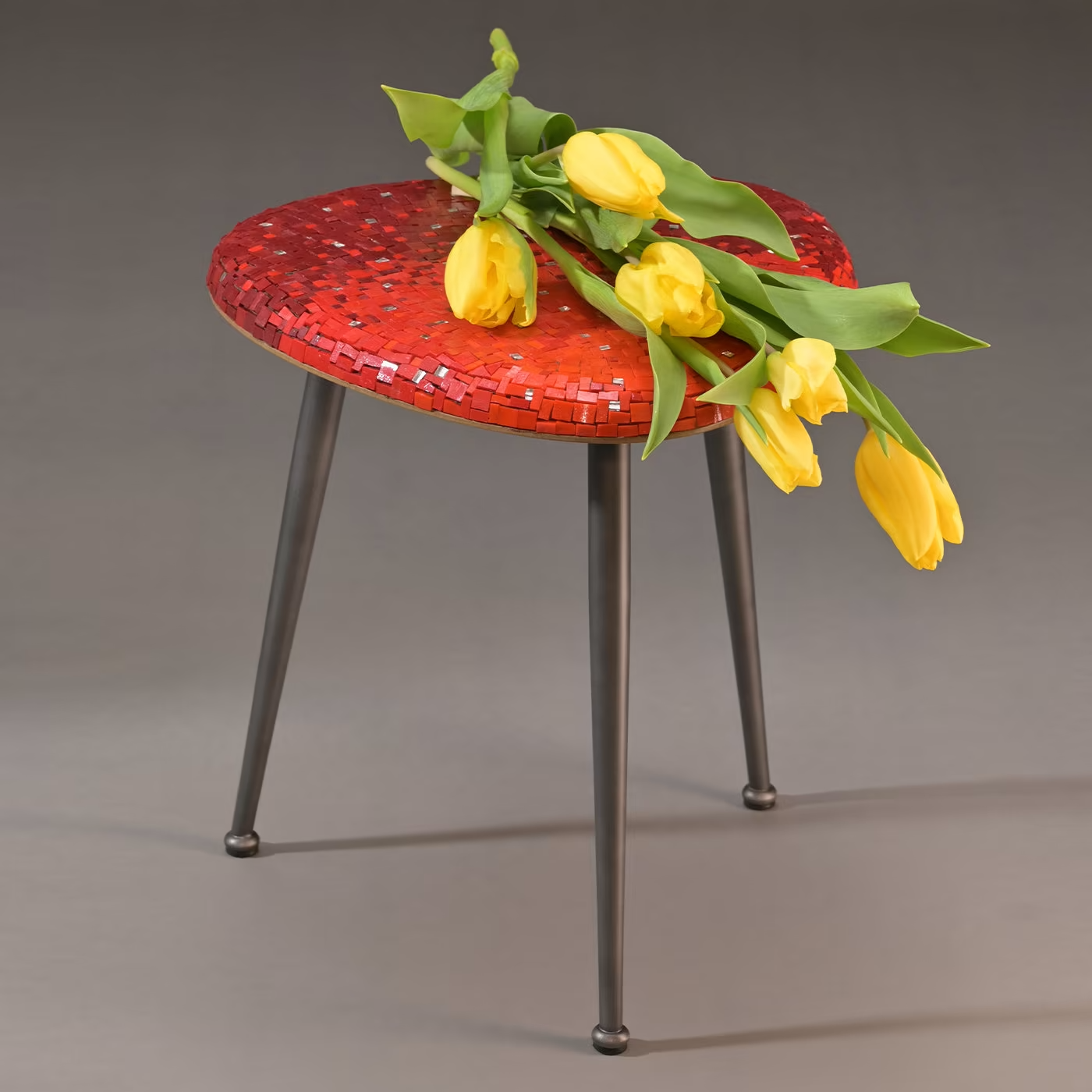 Casarialto atelier fragola side table