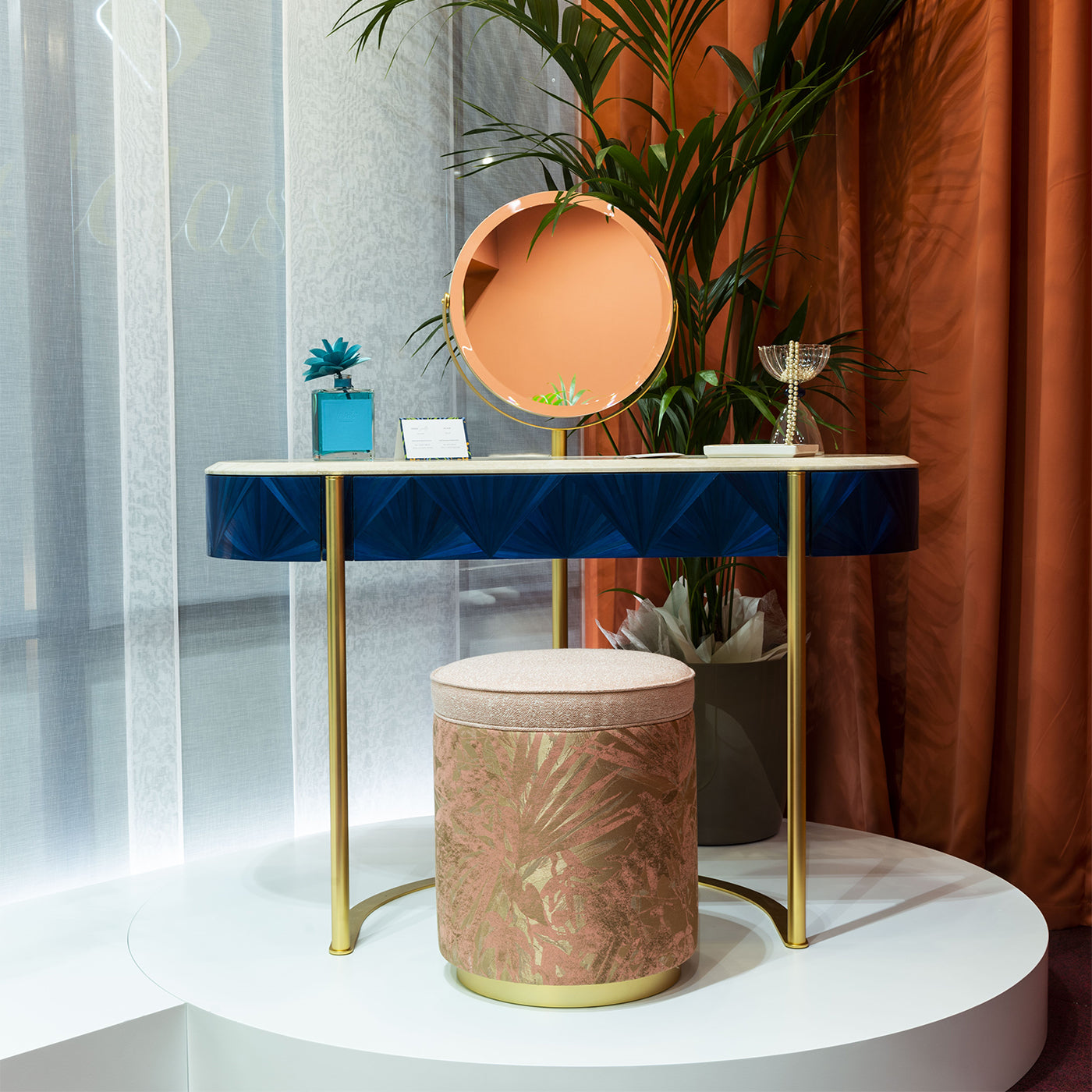 Nora curved blue and golden vanity desk