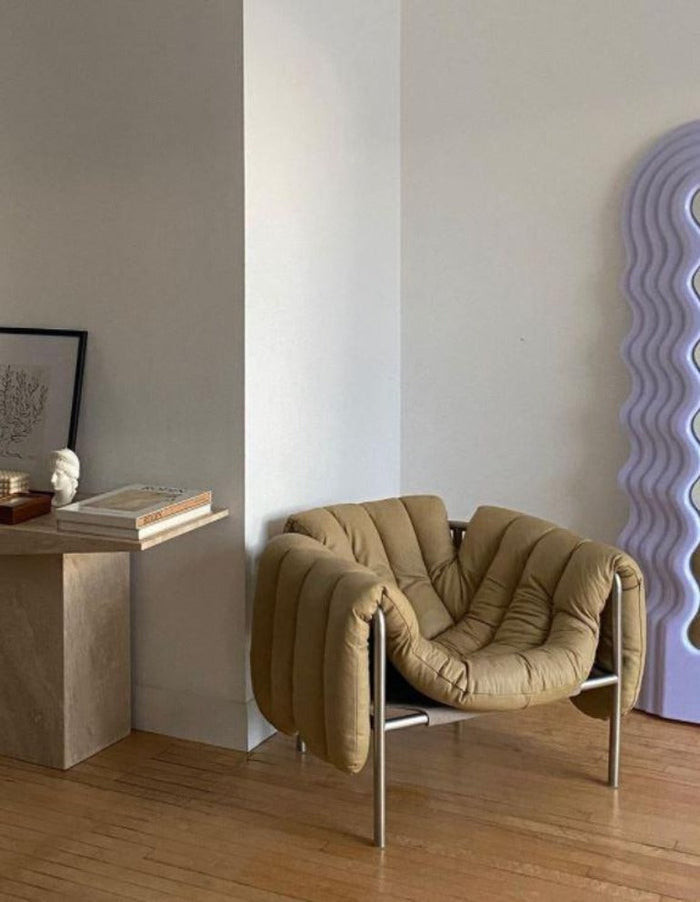 Chair GIVA