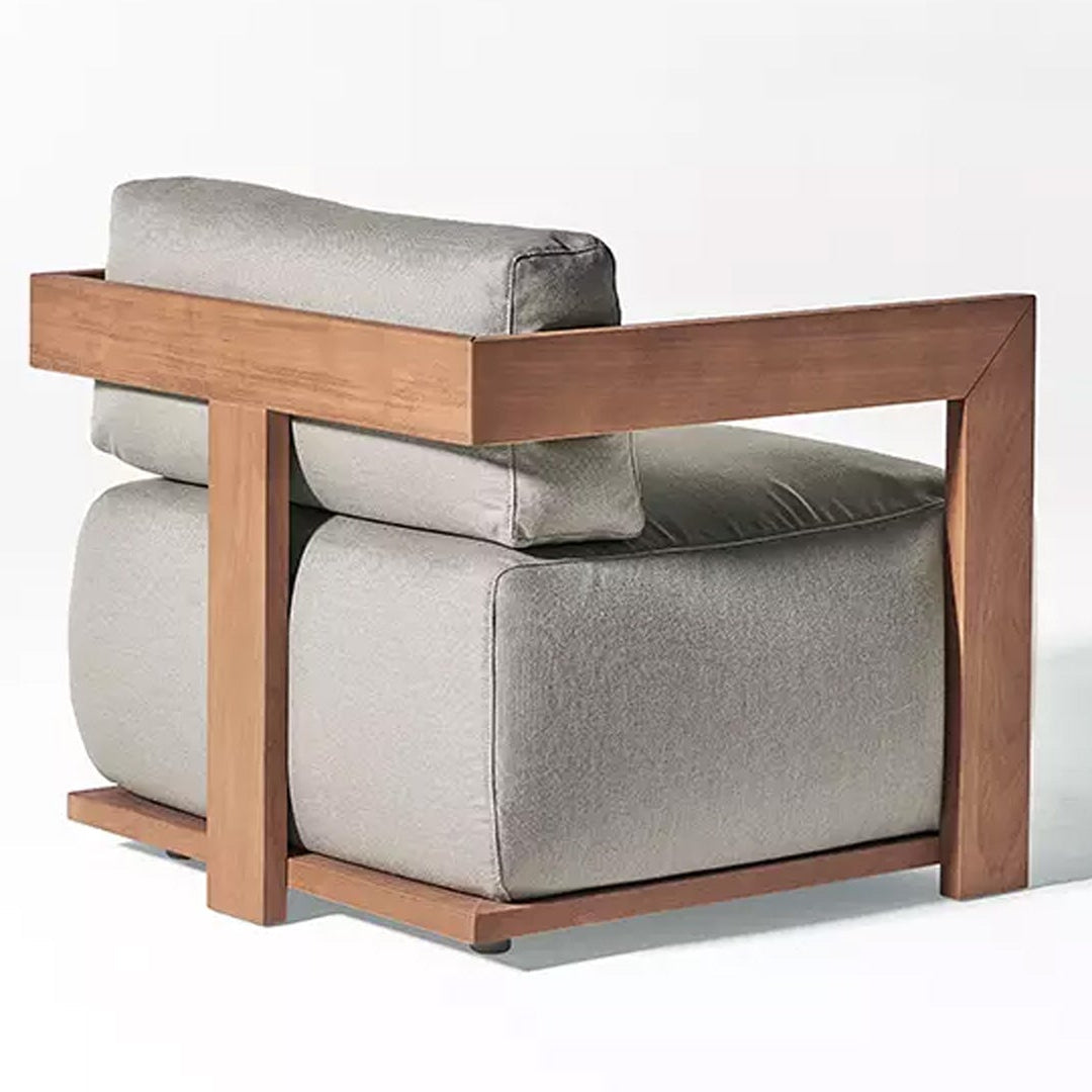 Nuvio Armchair