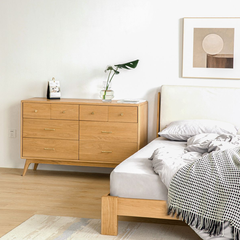 Modern chest of drawers