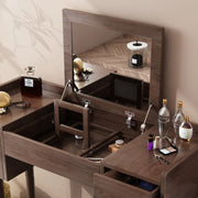Chic Wooden Dressing Table