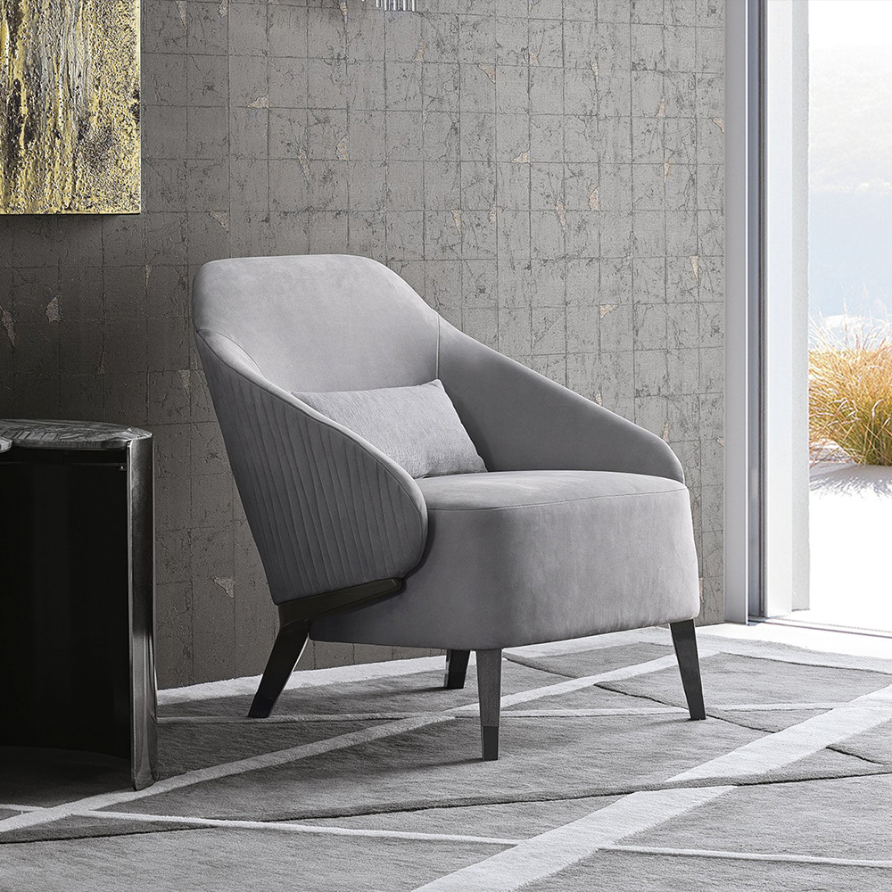 Grand Heritage Quilted Armchair