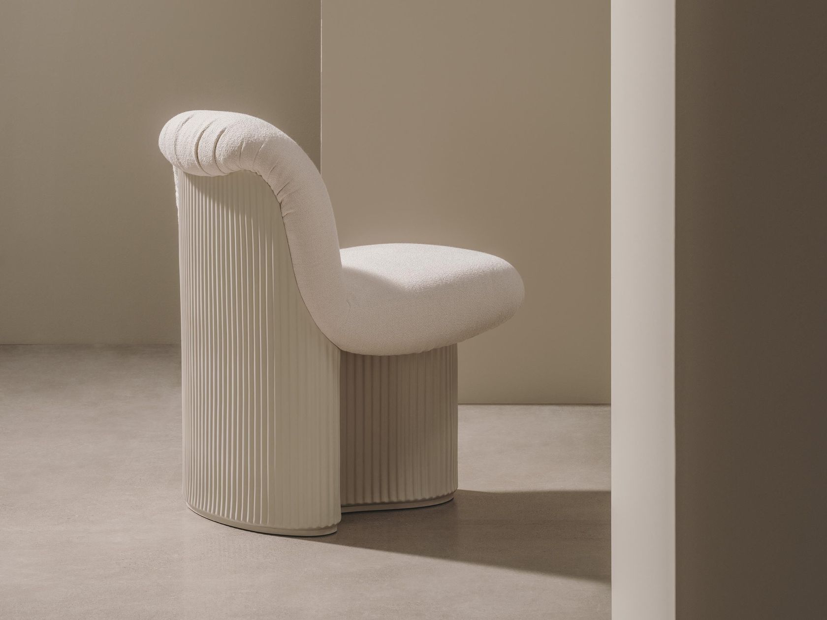 Palazzo chair
