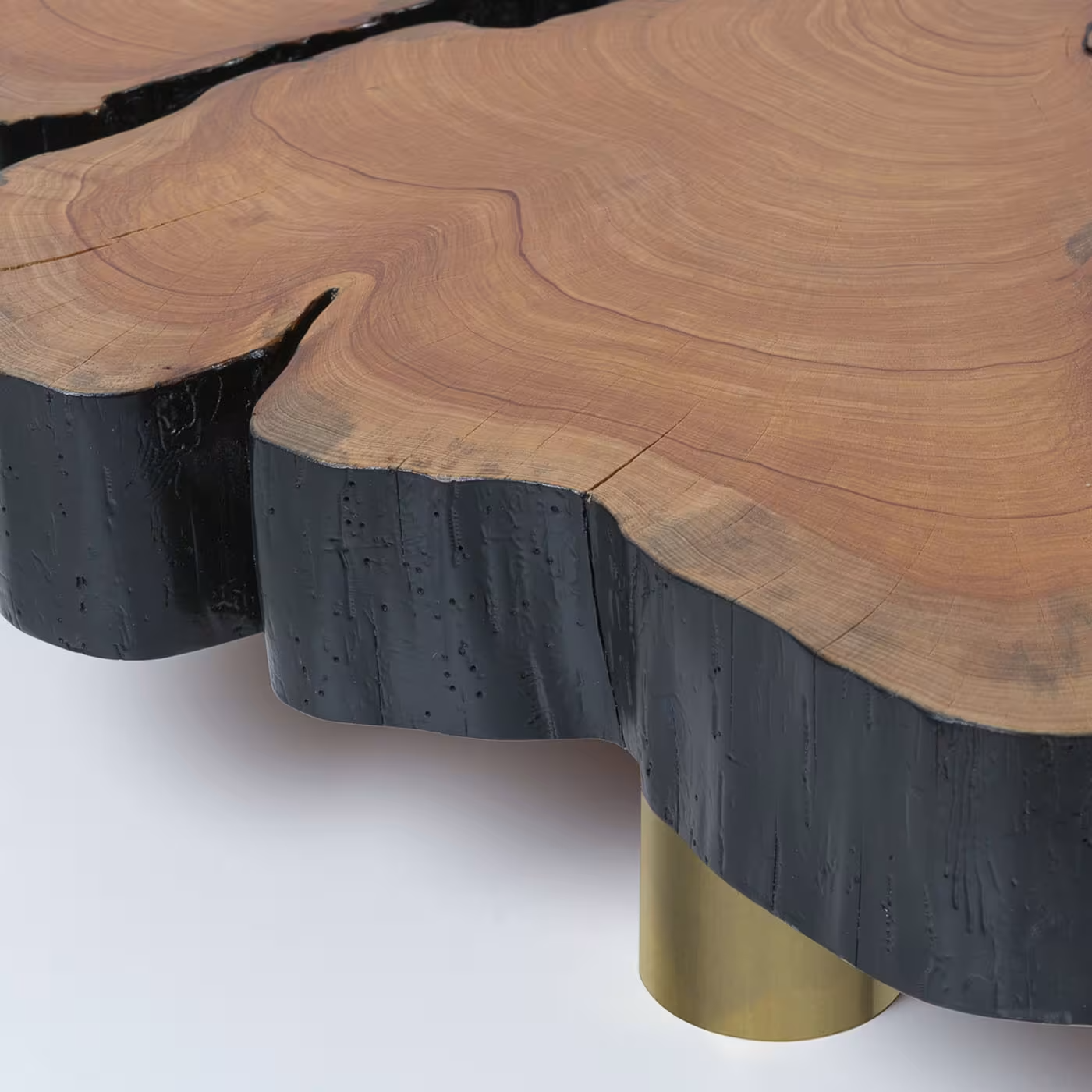 Locum iv coffee table