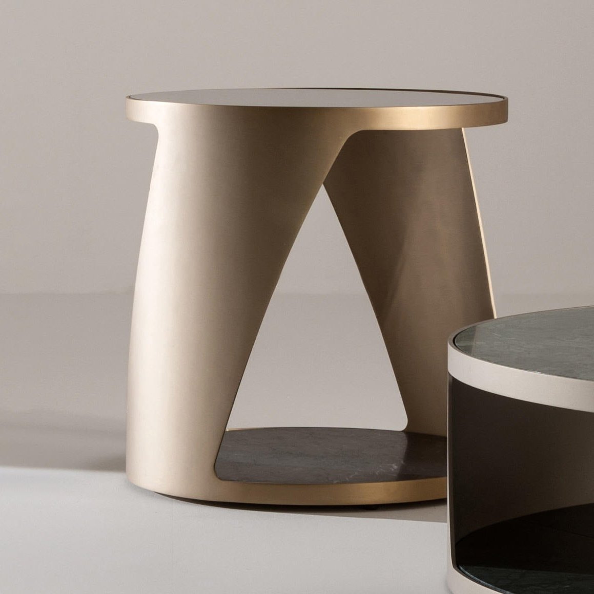 Shadow side table
