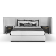 Noir Royale Suite