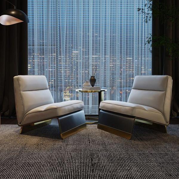كرسي بتصميم مميز ومتين