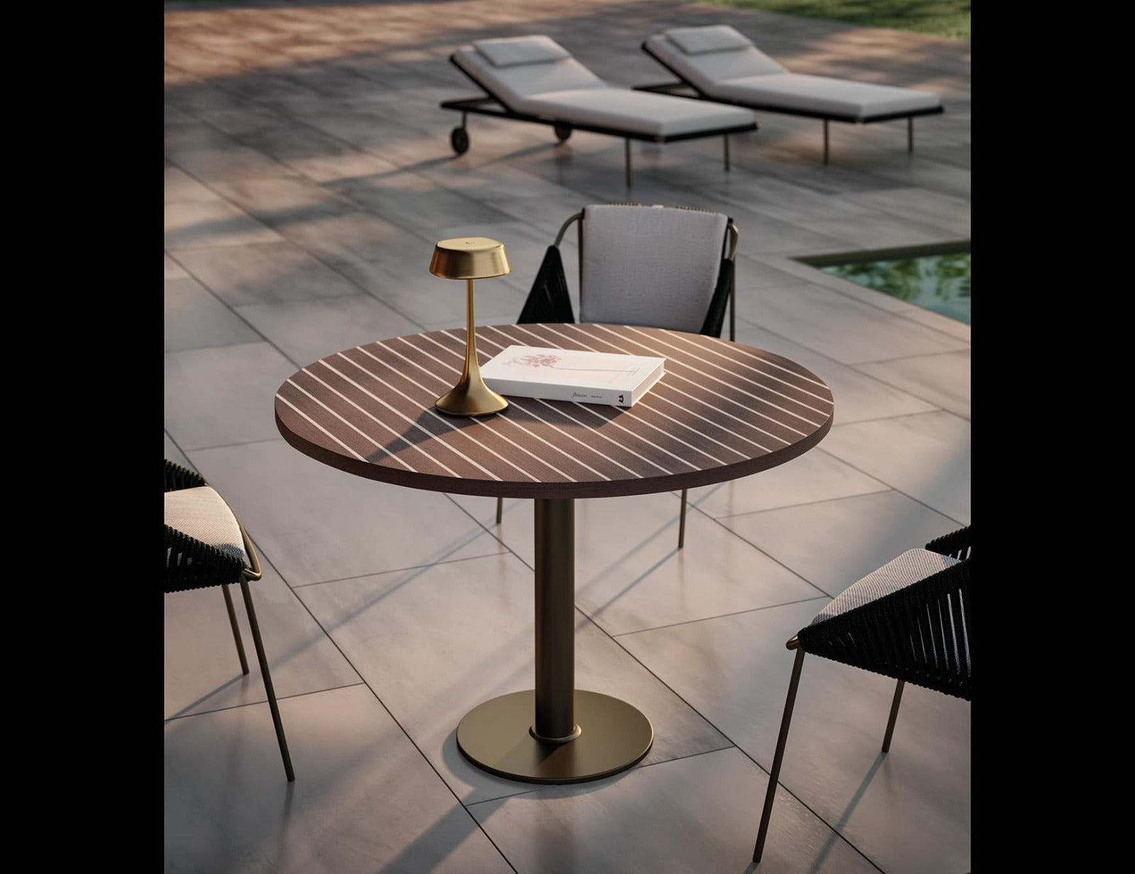 Luxury Wood Outdoor Dining Table