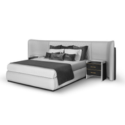 Noir Royale Suite