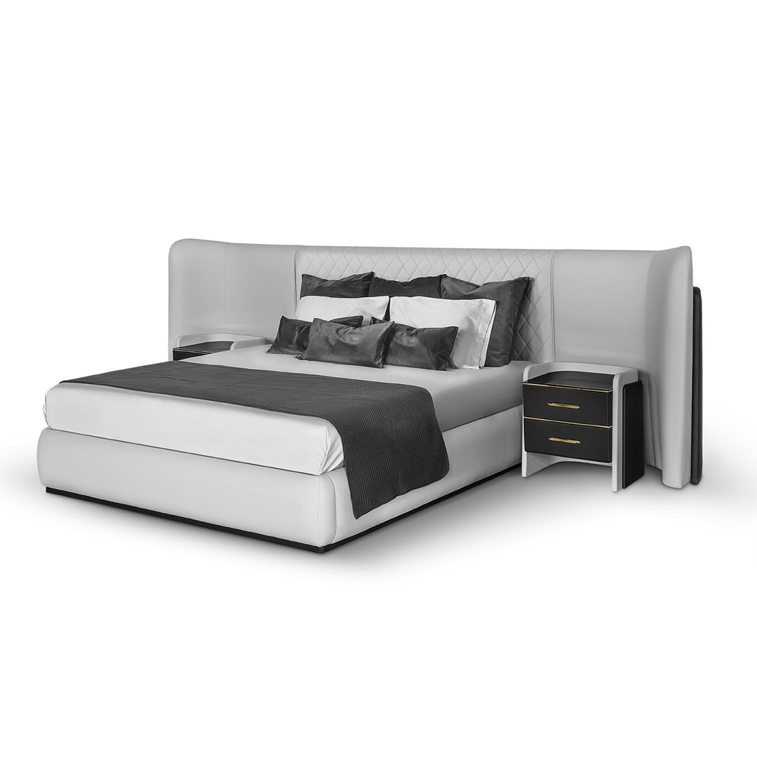 Noir Royale Suite