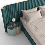 Eva's bed
