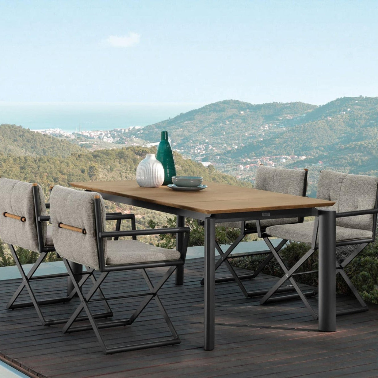 Luxury Outdoor Domino Chairs