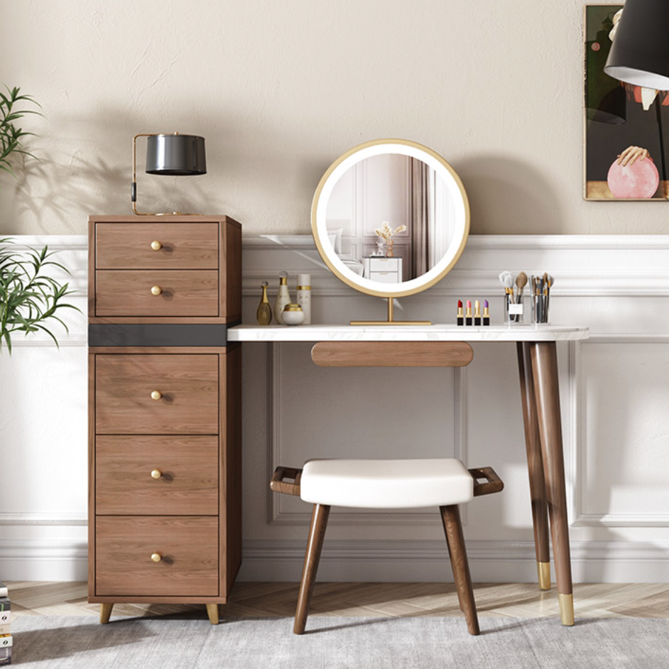 NEXIRA Dresser