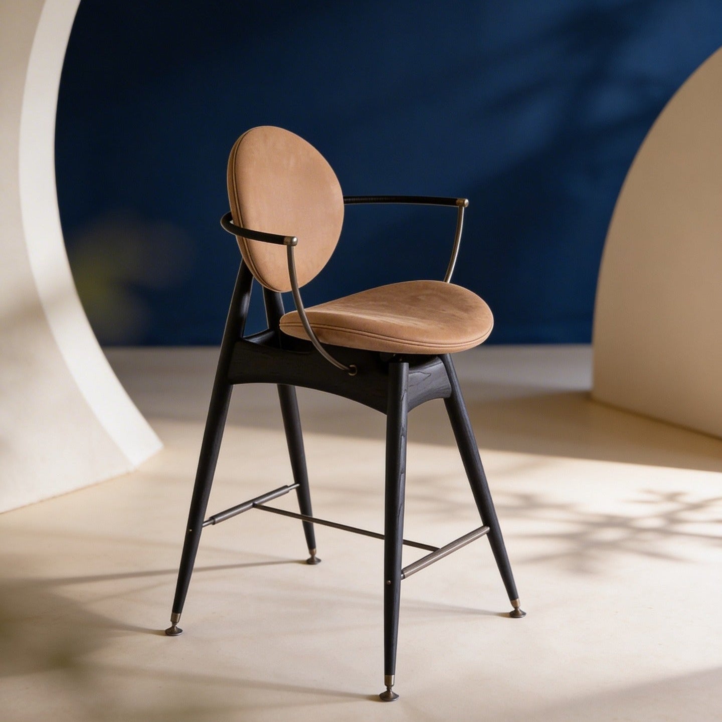 Ease Bar Chair