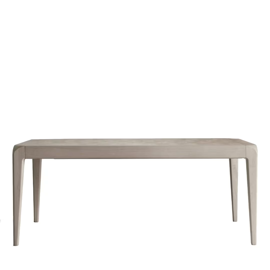 Sentiero table