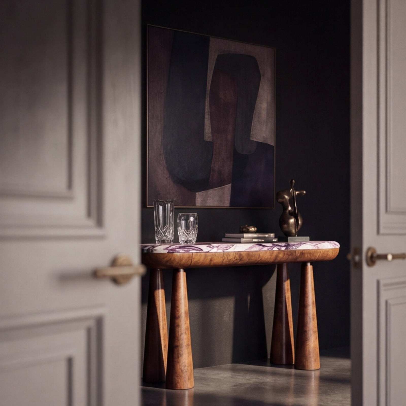 Velmora console