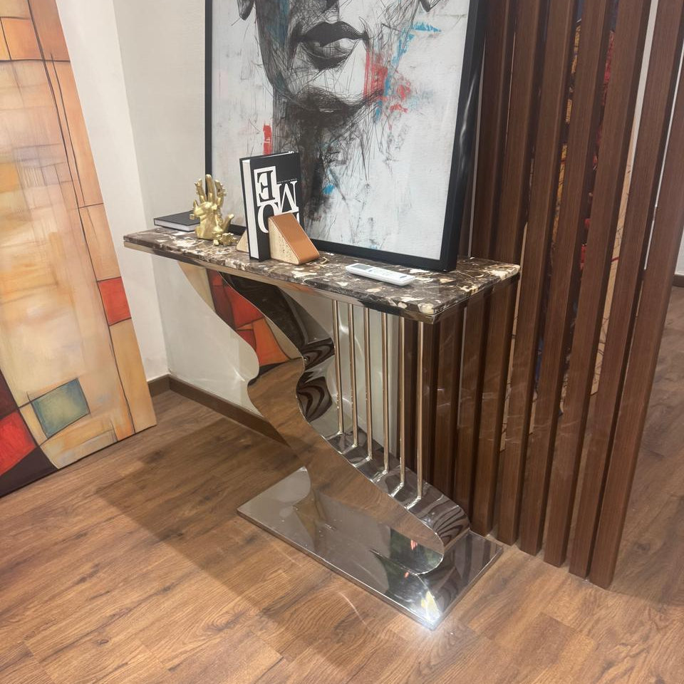 Console with modern design