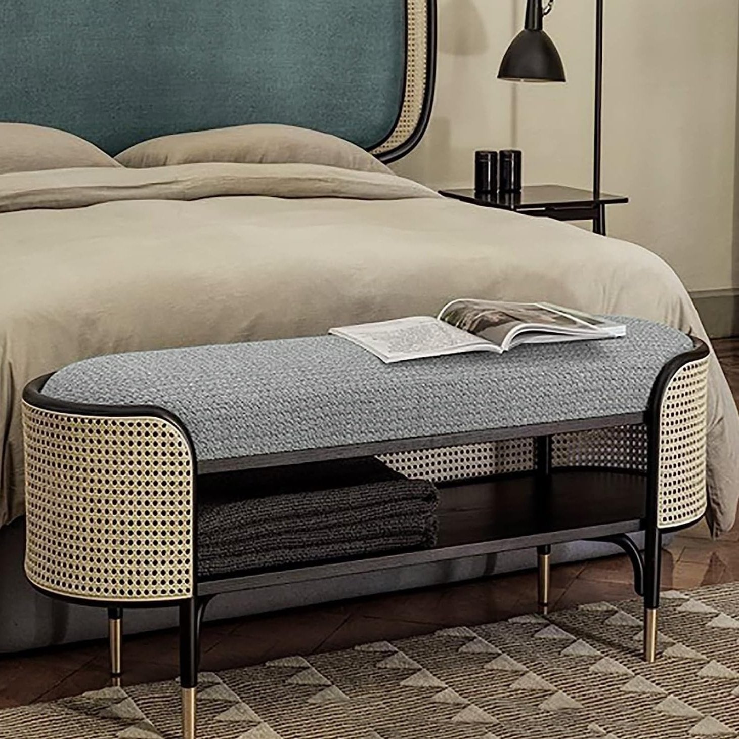 Mos bench with cushion